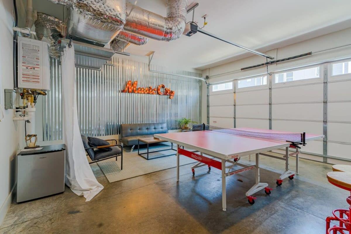 Carrie Underwood'S East Side Rooftop Game Room ناشفيل المظهر الخارجي الصورة