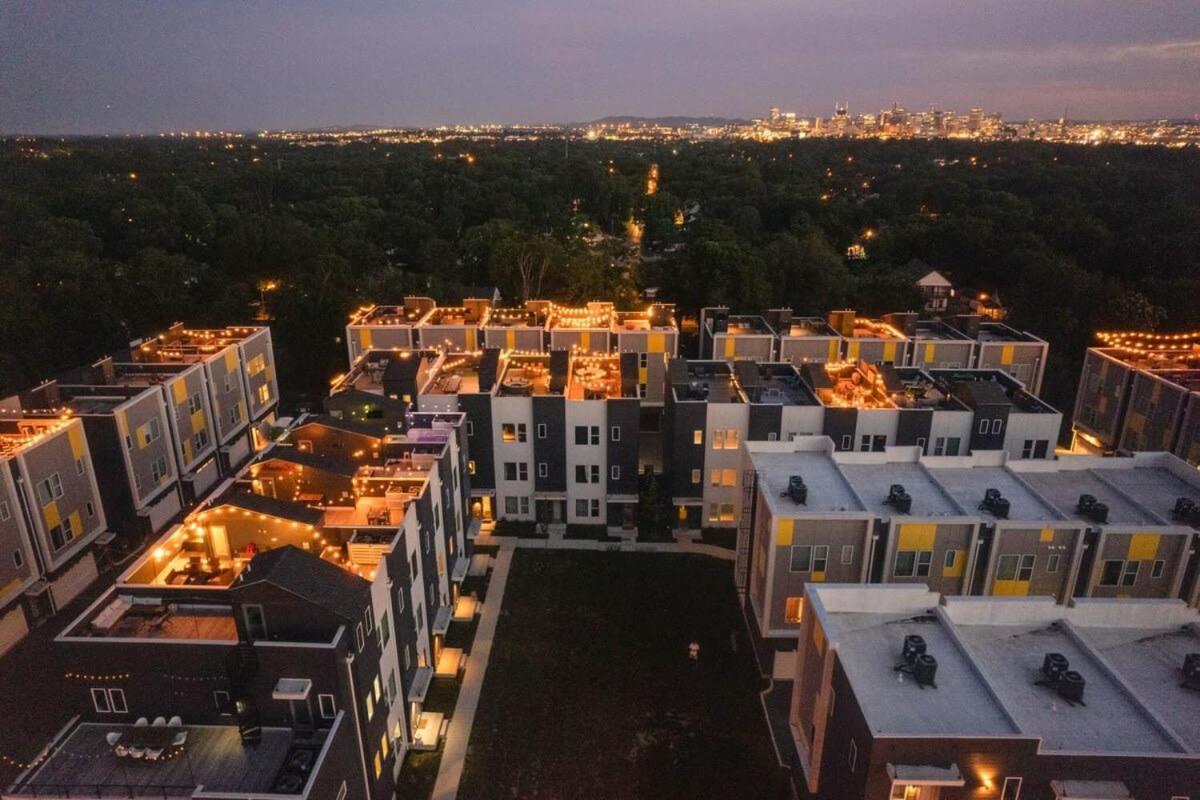 Carrie Underwood'S East Side Rooftop Game Room ناشفيل المظهر الخارجي الصورة